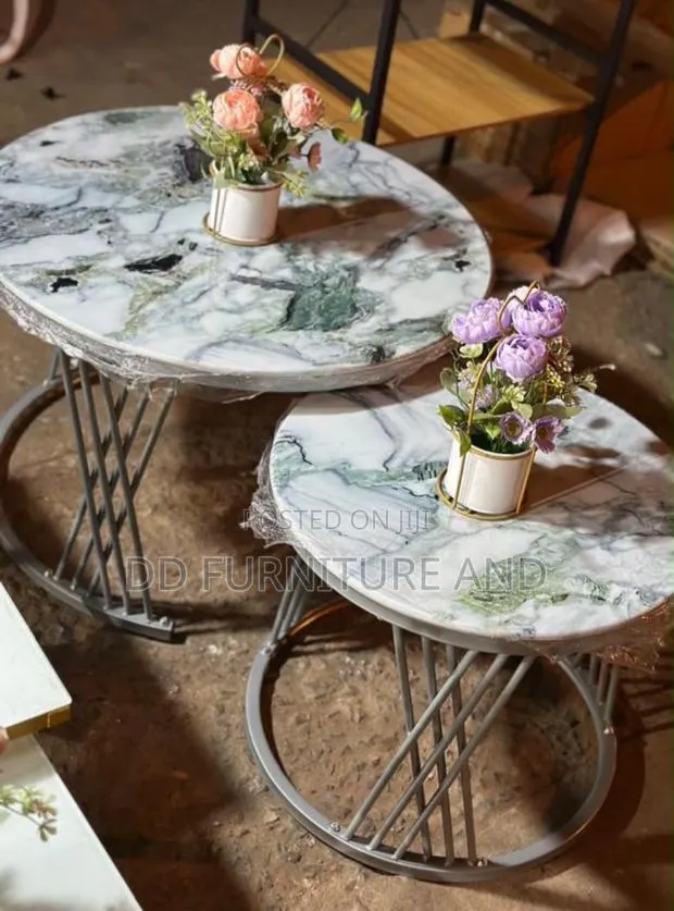 2 in 1 Marble Center Table /White and Green Pattern · Photo 1