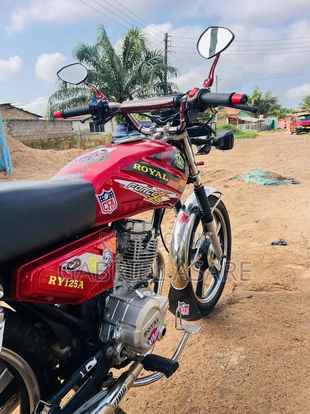 Royal RY125 2024 Red · Photo 1