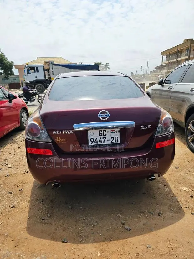 Nissan Altima 2012 Brown · Photo 1