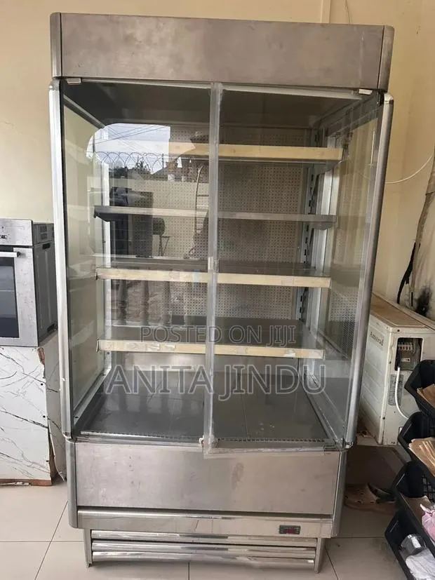 Commercial Multideck Display Refrigerator · Photo 1