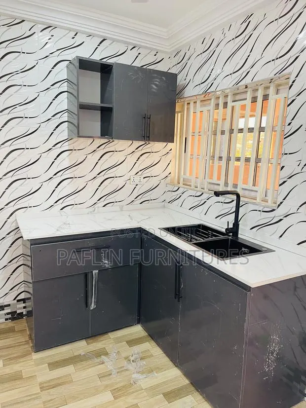 Quality Kitchen Cabinets Top and Down · Photo 1