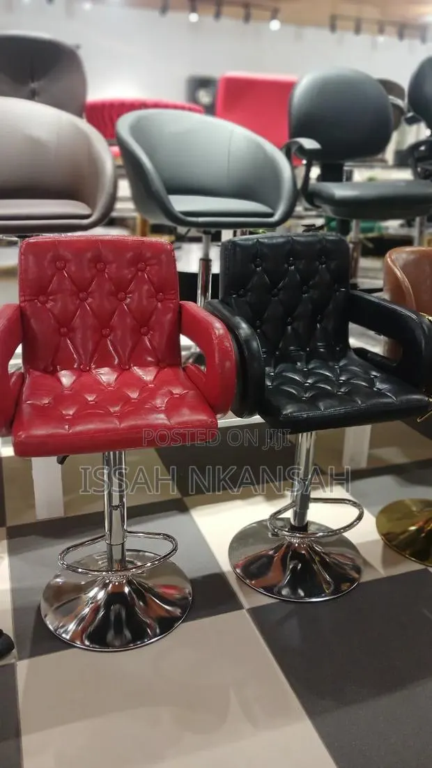 Saloon Chair · Photo 1