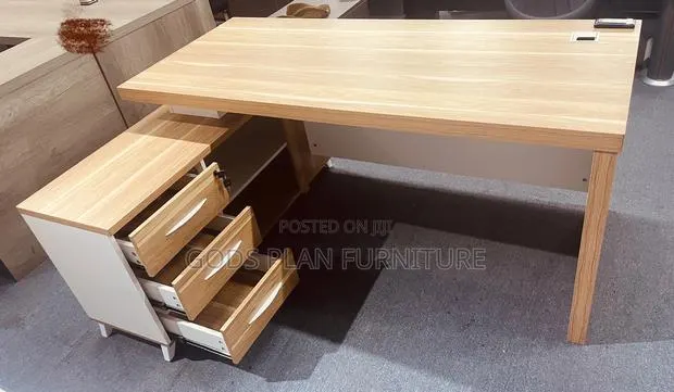 L Shaped Office Desk (2716) · Photo 2