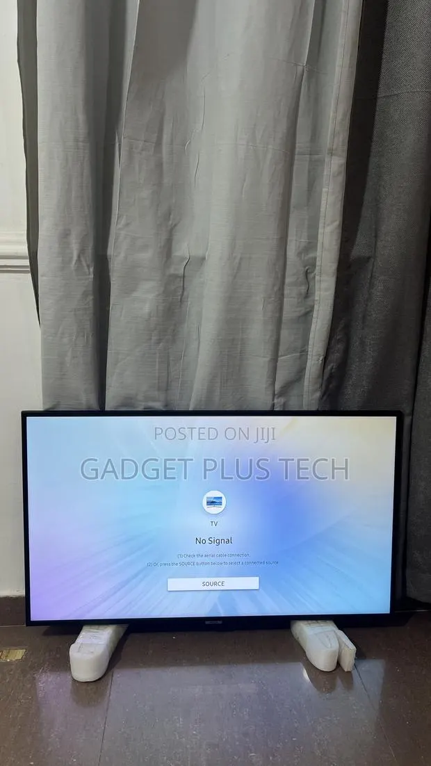 43” Samsung Uhd Smart TV From Europe
