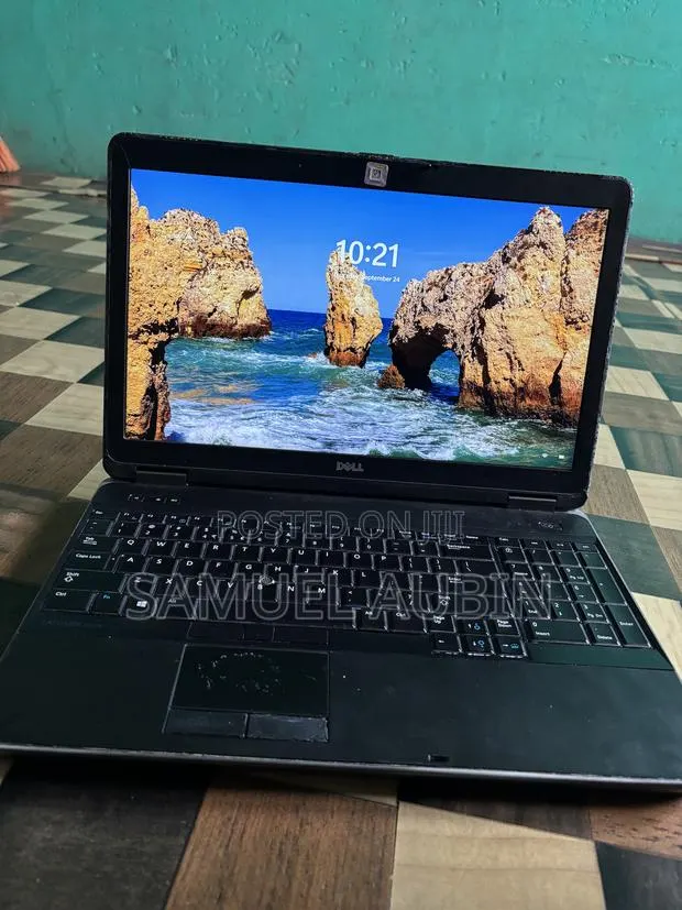 Laptop Dell Latitude E6540 12GB Intel Core i5 SSD 500GB · Photo 1