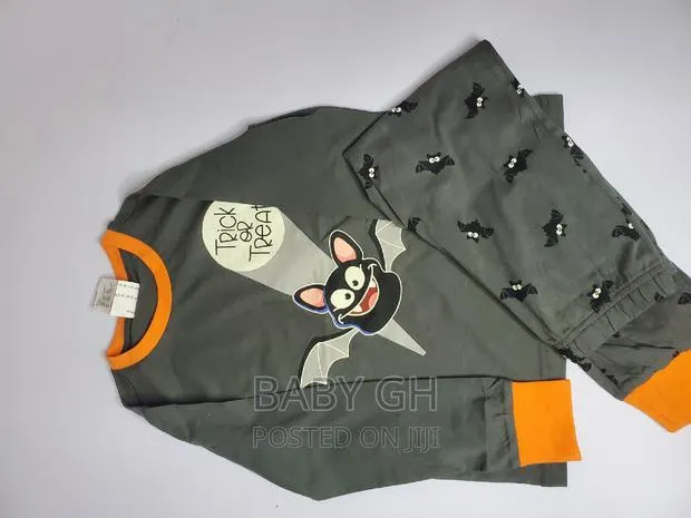 Trick or Treat Kids Pyjamas · Photo 1