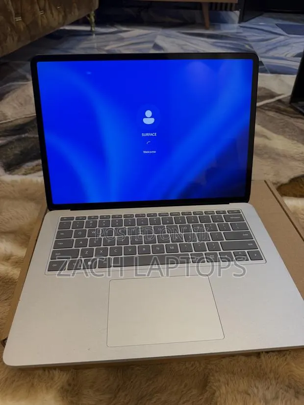 Laptop Microsoft Surface Laptop 5 32GB Intel Core i7 SSD 1T · Photo 1