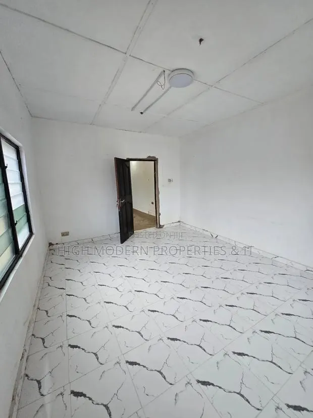 1bdrm Apartment in Police Station, Teshie for rent · Photo 1