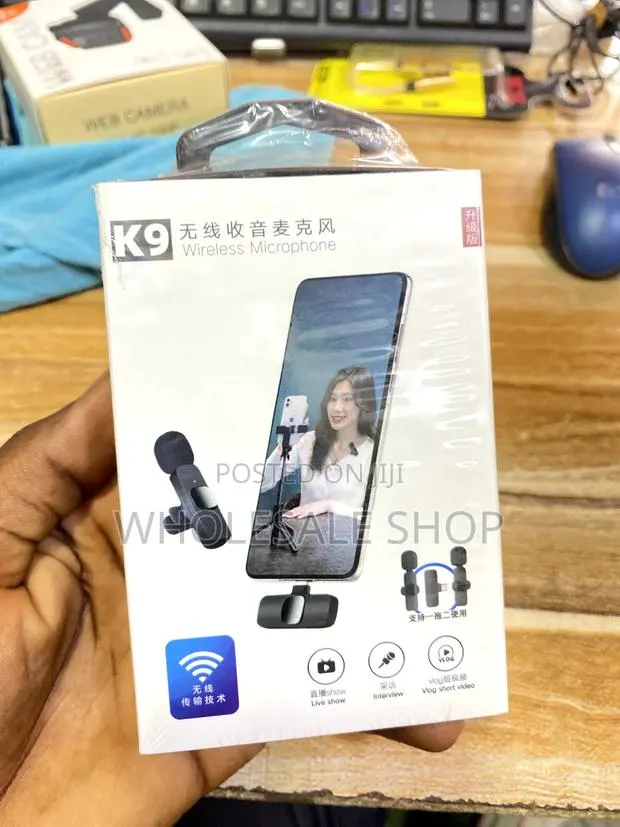 Wireless Microphone · Photo 1