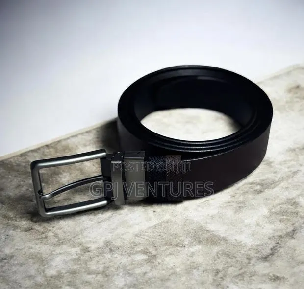 Reversible Leather Belt · Photo 1