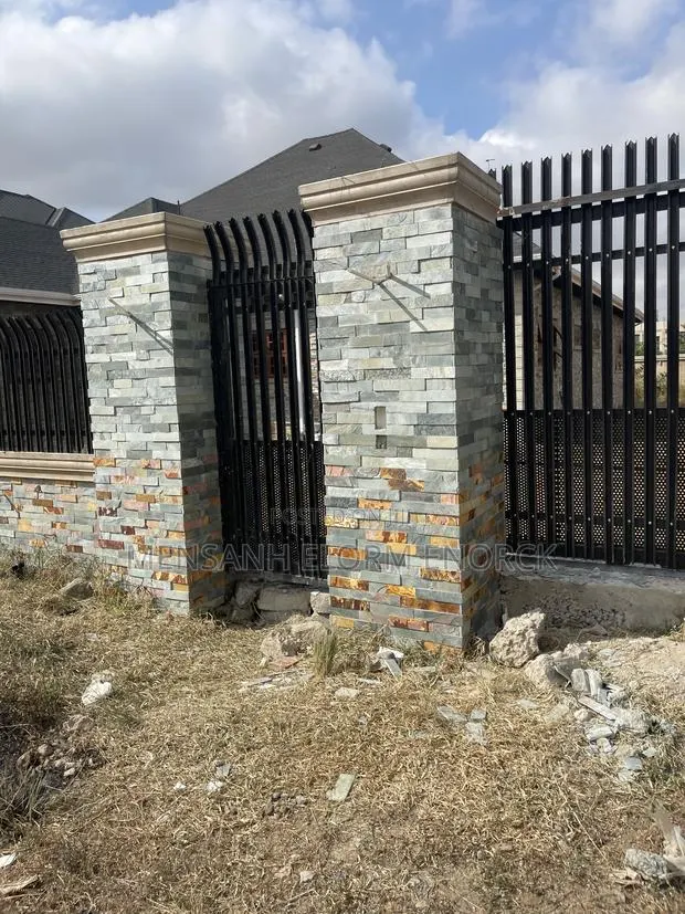 Stone Jobs · Photo 1