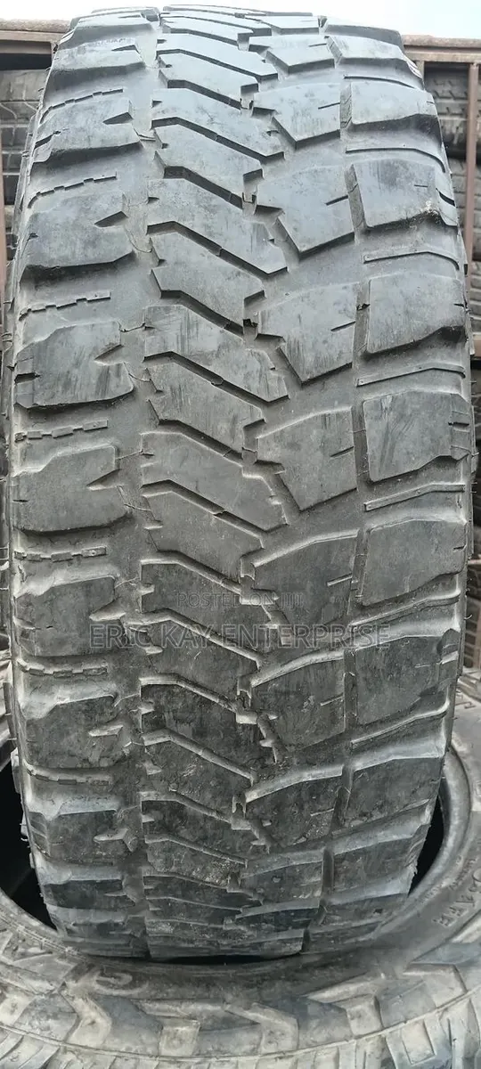 285/70:17 Tyres · Photo 1