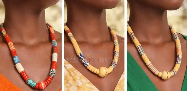 Beaded Necklaces And Bracelets · Photo 1