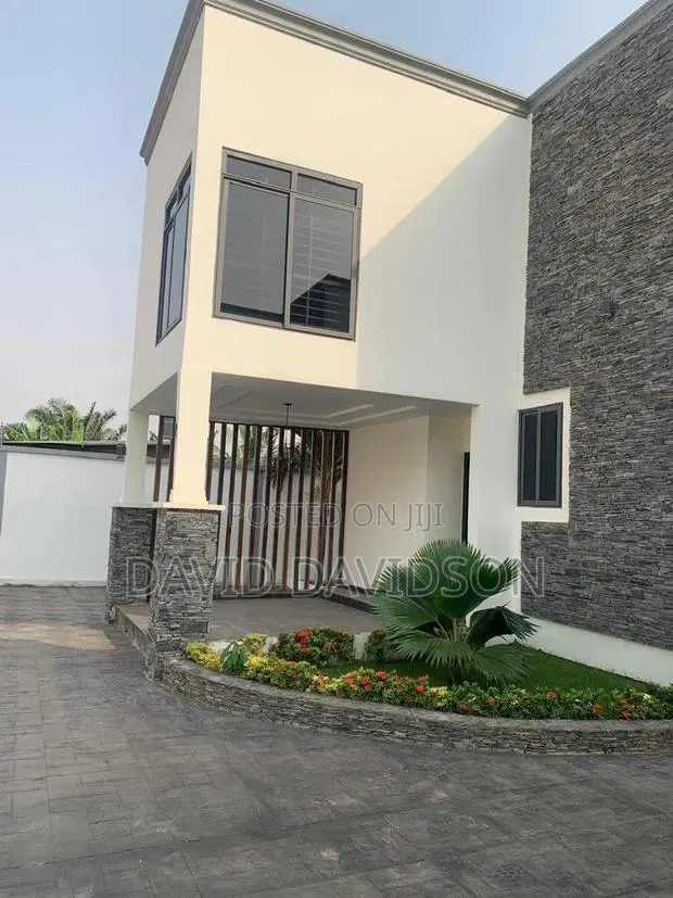 3bdrm House in 3 Bedroom Storey, Tema Metropolitan for rent · Photo 1