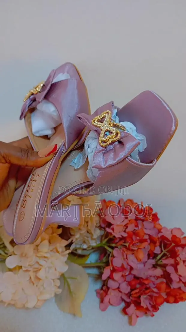 Ladies Footwear · Photo 1