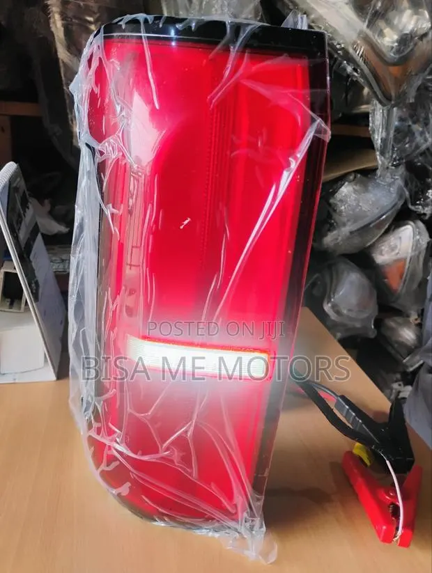 Toyota Tacoma LED Taillights 2022/2023/2024/ · Photo 1