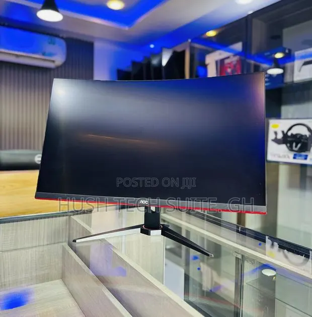 Aoc 32” Edgeless Gaming Monitor With 144hz · Photo 1
