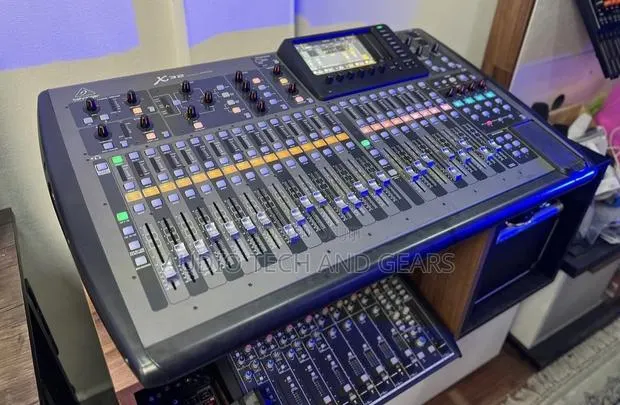 Behringer X32 40-Channel Digital Mixer · Photo 1