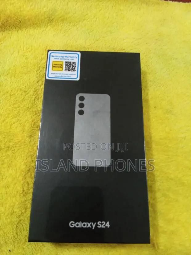 New Samsung Galaxy S24 256 GB Black · Photo 1