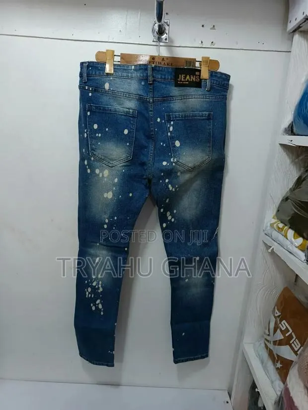 Jeans to Redefine Your Wardrobe · Photo 1
