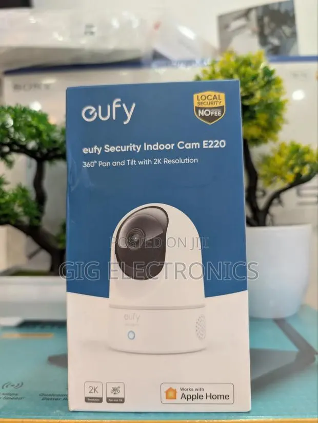 Eufy Indoor Cam E220, Wi‐Fi Plug‐in Home Security Cam · Photo 1