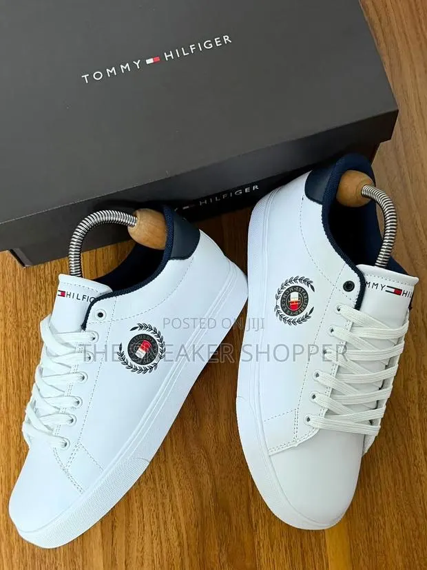 Tommy Hilfiger TH Crest Court Low Top - White · Photo 1