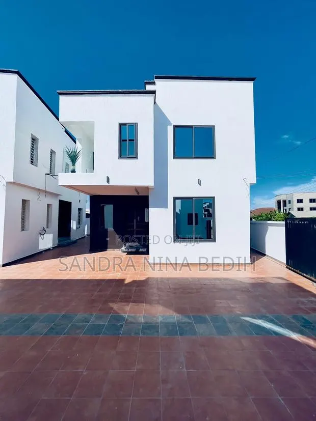 3bdrm House in Botwe School, East Legon for sale · Photo 1