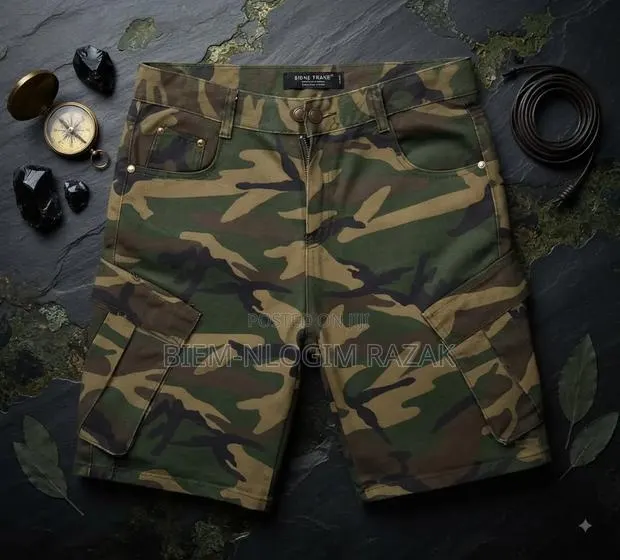 High Quality Camouflage Cargo Shorts Available in Stock · Photo 1