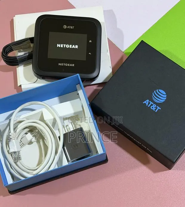 NetGear M6 Pro Unlock 5G+ Router · Photo 1