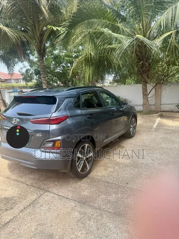 Hyundai Kona 2018 Gray · Photo 1