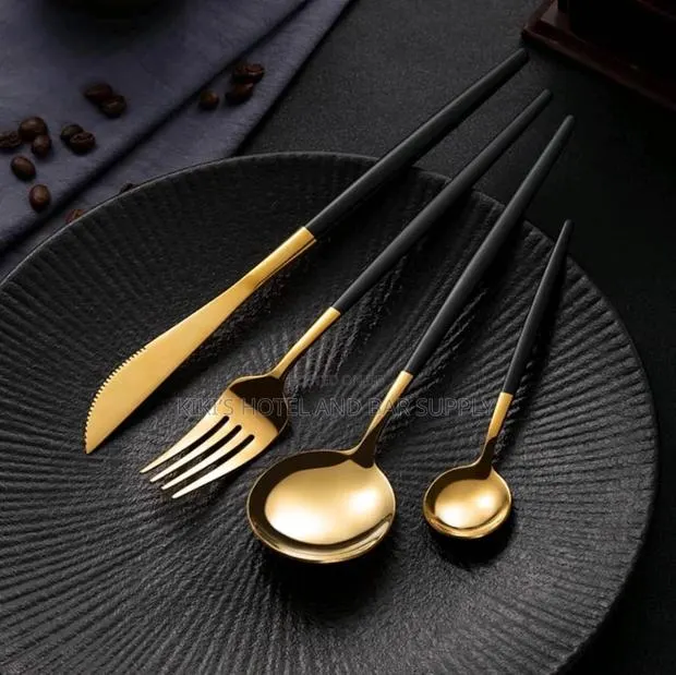 24pcs Black/Gold Cutlery Set · Photo 1