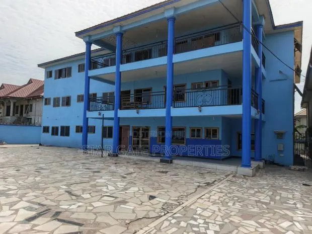 36 Bedrooms Hostel for Sale Garden City University · Photo 1