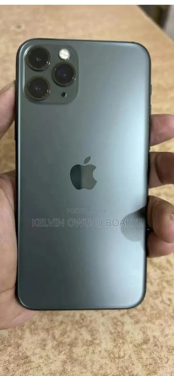 Apple iPhone 11 Pro 256 GB Gray · Photo 1