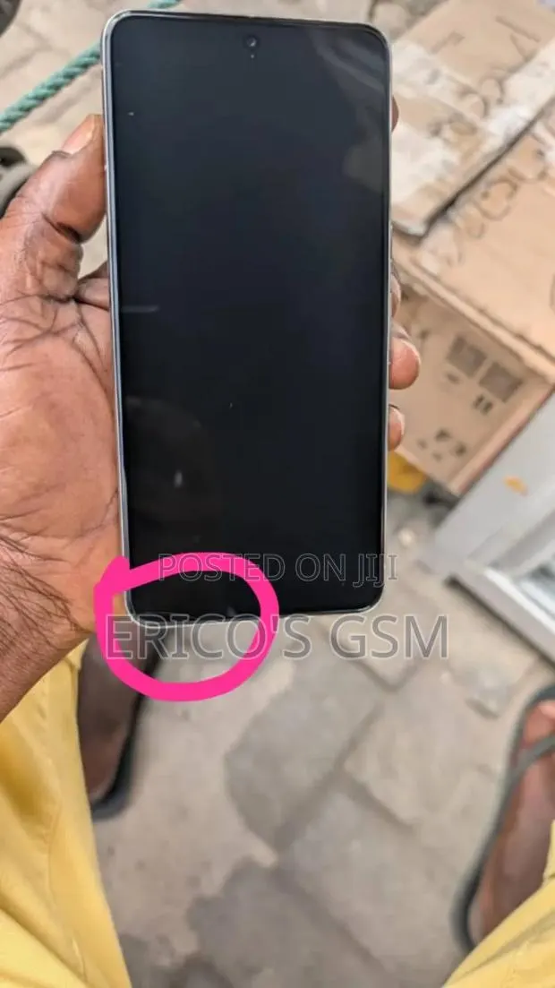 Google Pixel 8 Pro 512 GB White · Photo 1