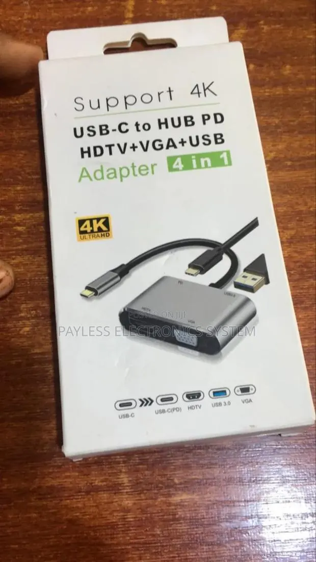 Type-C 4 in 1 Adapter · Photo 1