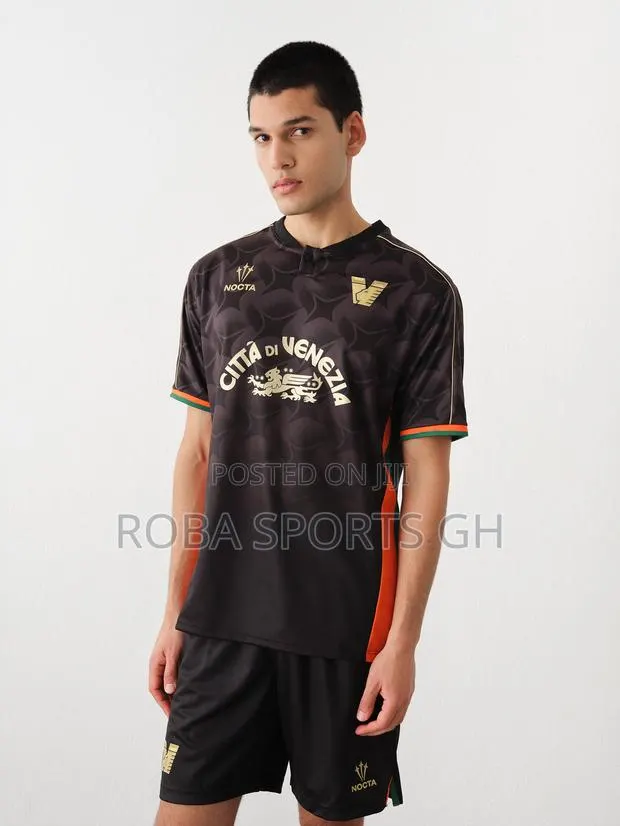 2024/25 Venezia Home Jersey · Photo 1