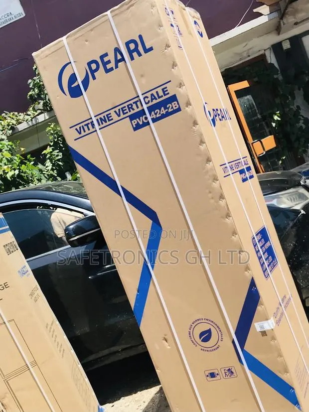 Sealed in Box PVC-424 400 Liters Display Glass Singledoor · Photo 1