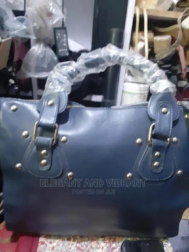 Brand New Dark Blue Leather Bag From UK · Photo 1