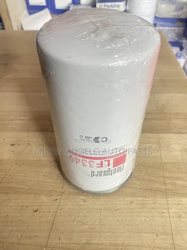 Oil Filter Cummins Generator · Photo 1