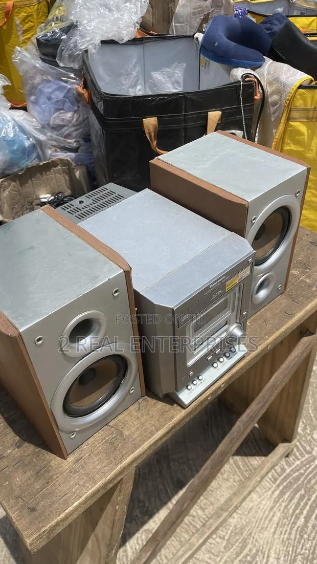 Panasonic Stereo Tuner Amp Sound System Set Cd,radio,aux, Cassette · Photo 1