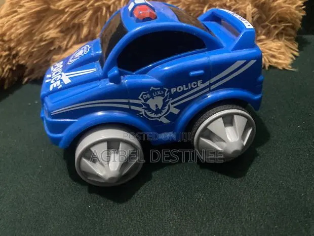 Police Toy Car · Photo 1