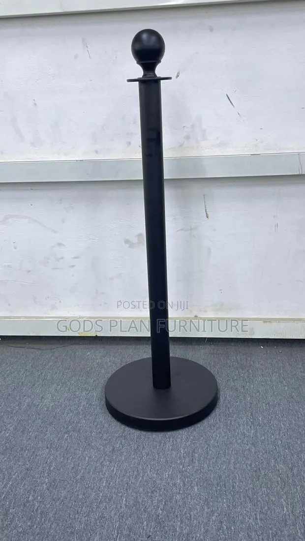 Black Stanchion / Barrier/ Barricade · Photo 2
