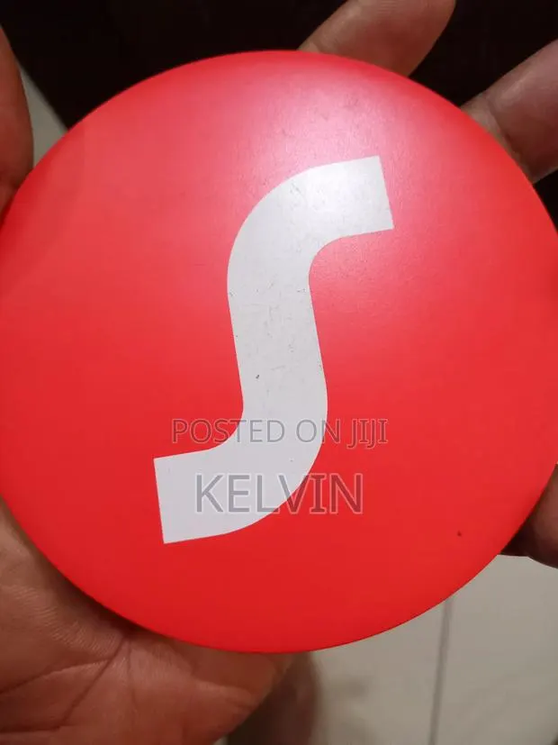Home Used Fast Wireless Qi Charger for Phones · Photo 1