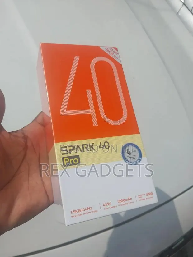 New Tecno Spark 40 Pro 256 GB Gray · Photo 1