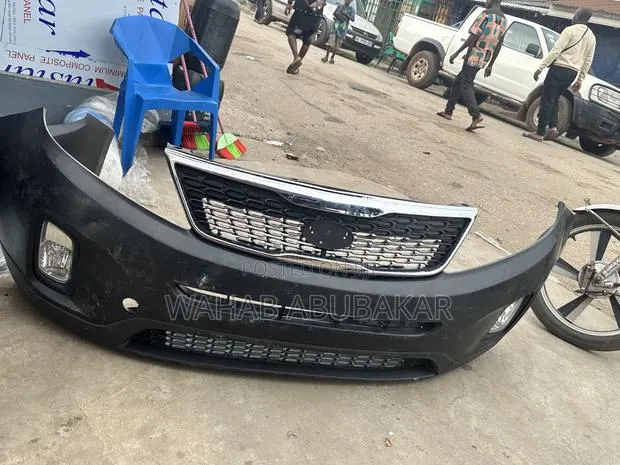 Kia Sorento 2014 Front Bumper Complete · Photo 1