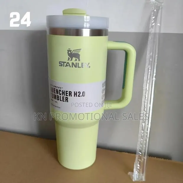 Stanley Cup 40 Oz Tumbler · Photo 1