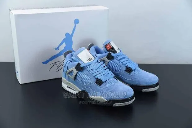 Air Jordan 4 Oreo · Photo 1