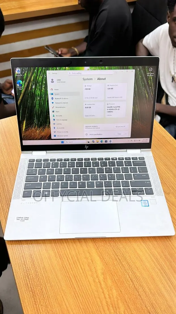 Laptop HP EliteBook x360 1030 G4 8GB Intel Core i5 SSD 256GB · Photo 1