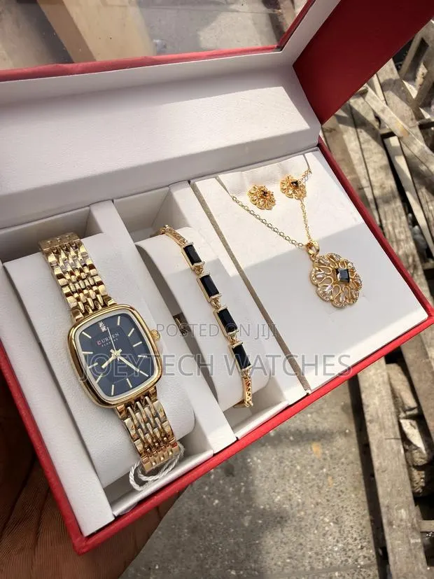 Latest Curren Watch Set for Women ( Gold ) · Photo 1