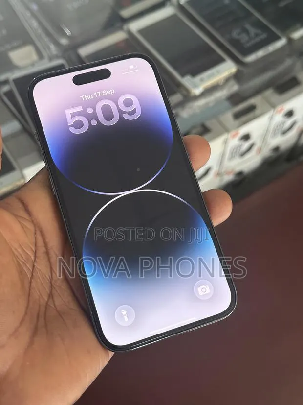Apple iPhone 14 Pro 128 GB Purple · Photo 1